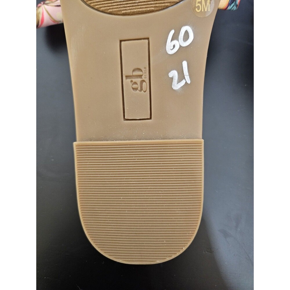 GB Girls 5M Flat Sandals NWT Mixed Fruit Boho Summer Vacation Resort Wear Buckle - Picture 14 of 15
